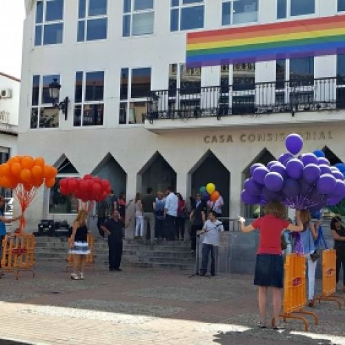 GLOBOS CON HELIO DIA DEL ORGULLO PRIDE MADRID