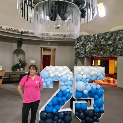 numero 25 aniversario con globos madrid