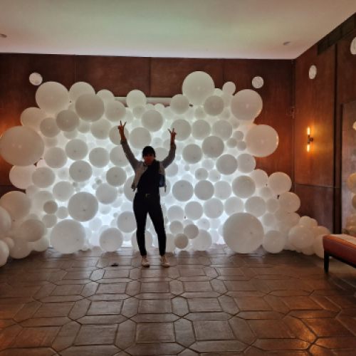 mural de globos personalizados  casa monico madrid