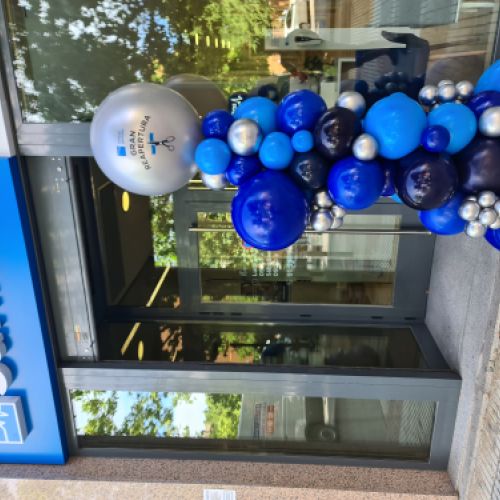 columna de globos organica sanitas madrid