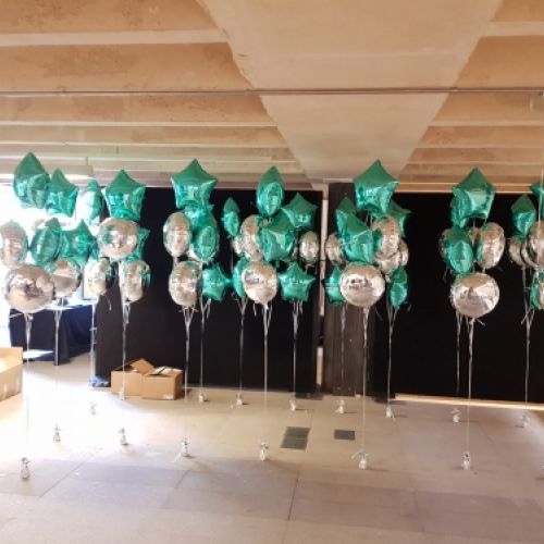 ramilletes de globos estrella con helio madrid