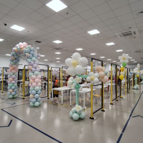 decoracion con globos para primera amazon madrid