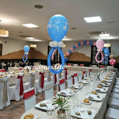 Centro de mesa chupete con globos para bautizos madrid.