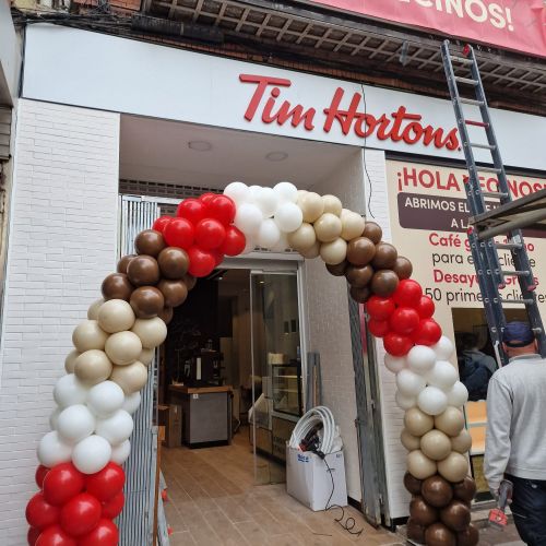 arco de globos tim hortons bravo murillo madrid