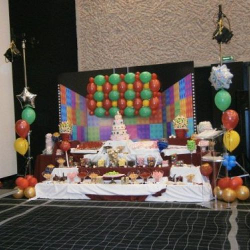 candy bar con globos para navidad