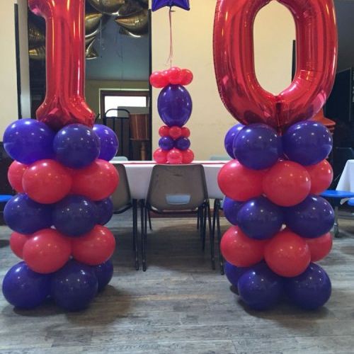 Columnas Numero 10 con globos helio Madrid