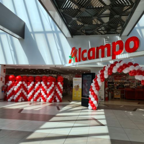 arco de globos y columnas de globos madrid alcampo