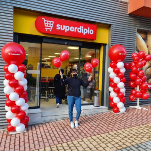 COLUMNAS DE GLOBOS PERSONALIZADAS PARA APERTURA